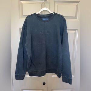 Abercrombie & Fitch crewneck